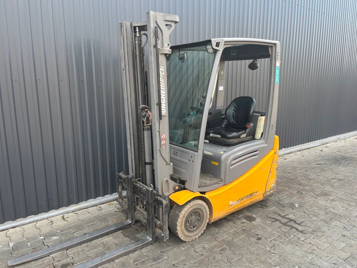 Jungheinrich EFG216k