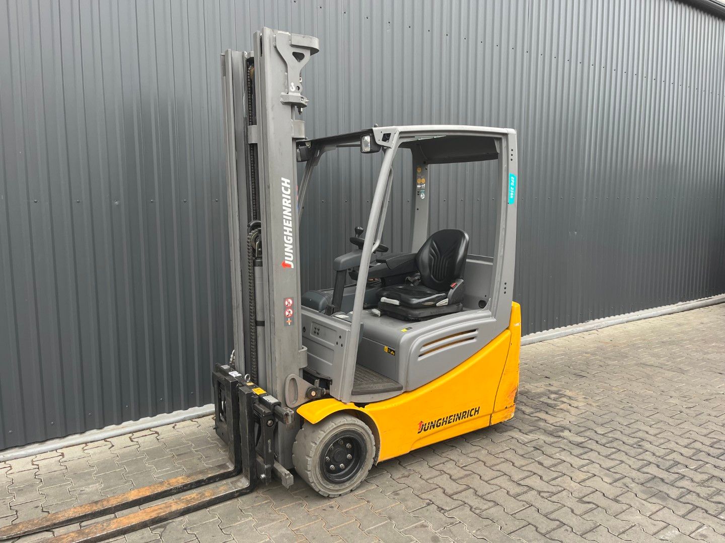 Jungheinrich EFG216k