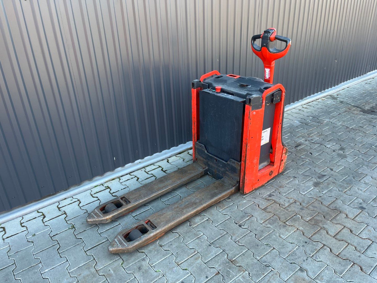 Linde T16L