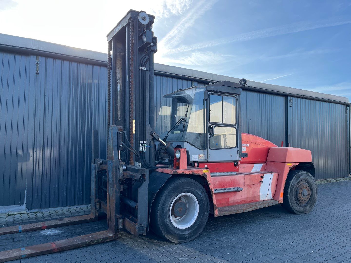 Kalmar DCE120-12