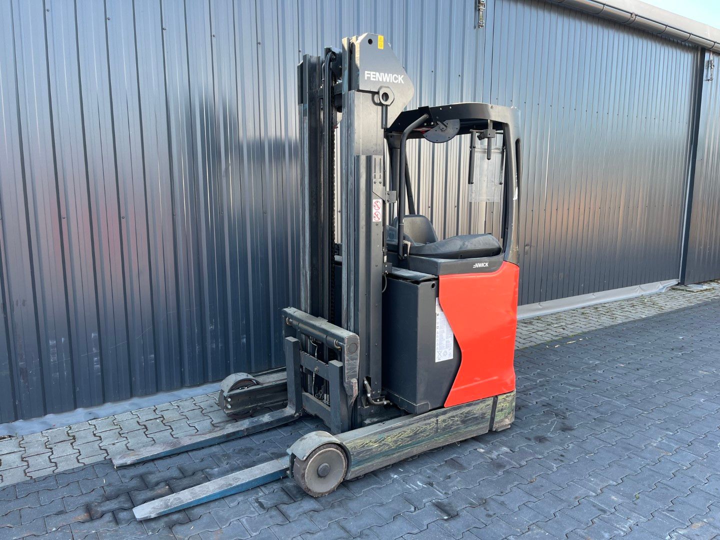 Linde R14-01