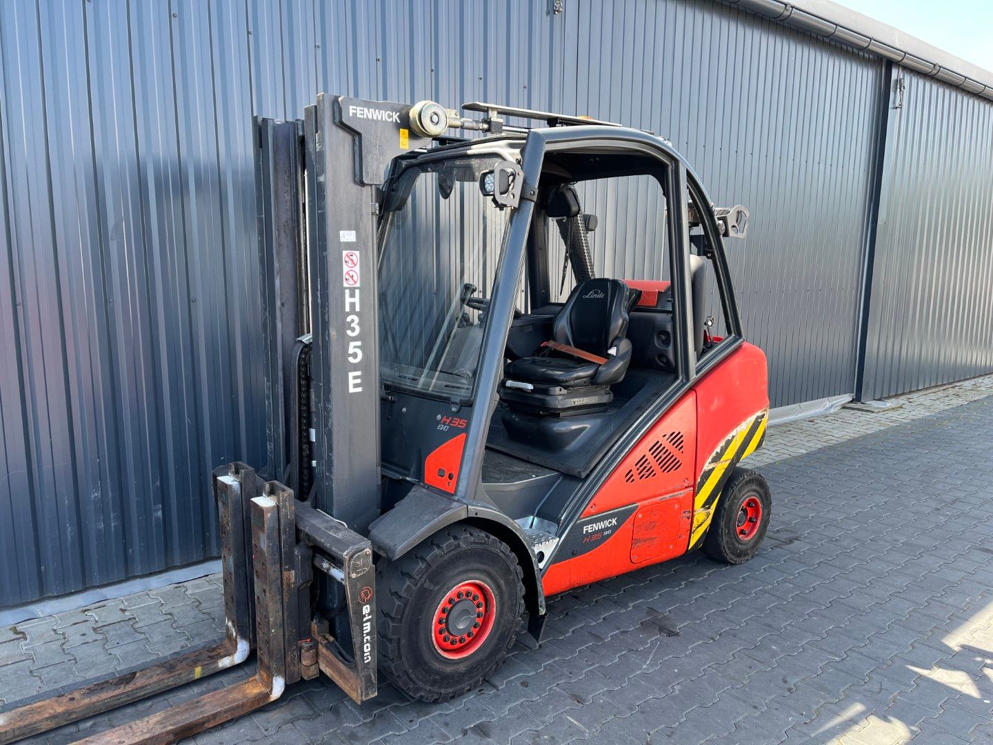 Linde H35T-02