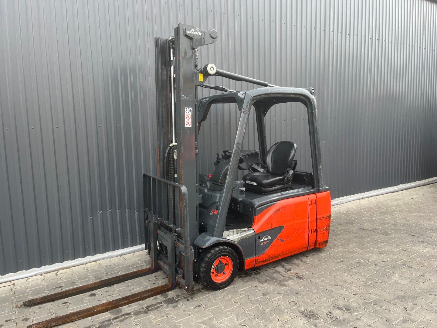 Linde E16L-02