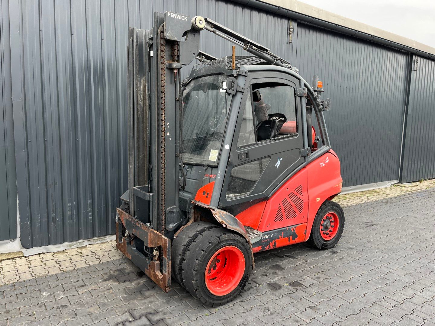Linde H40T-02