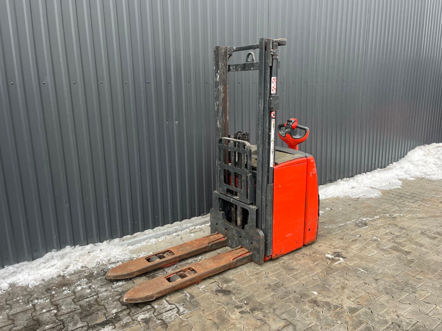 Linde L16i