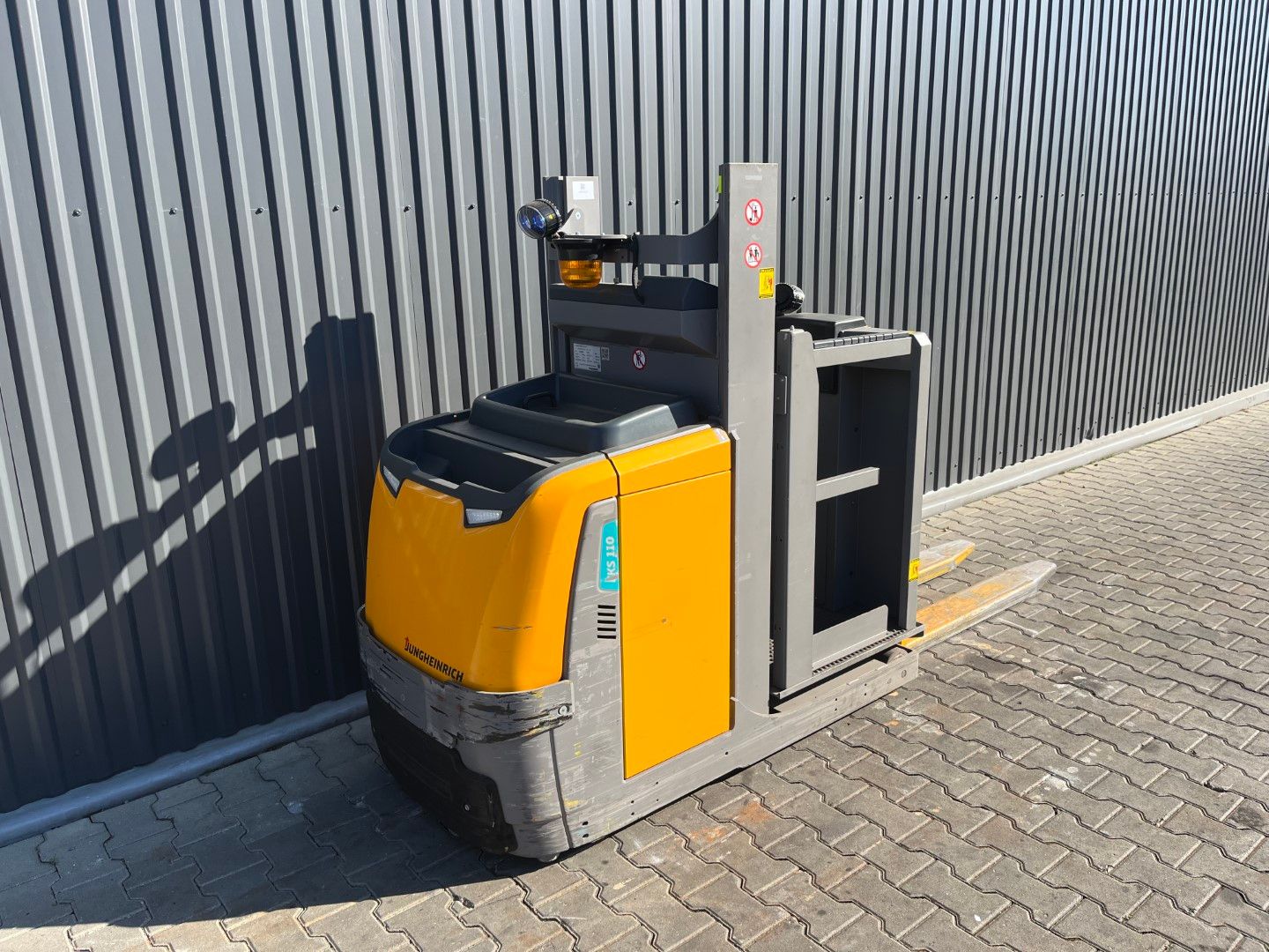 Jungheinrich EKS110
