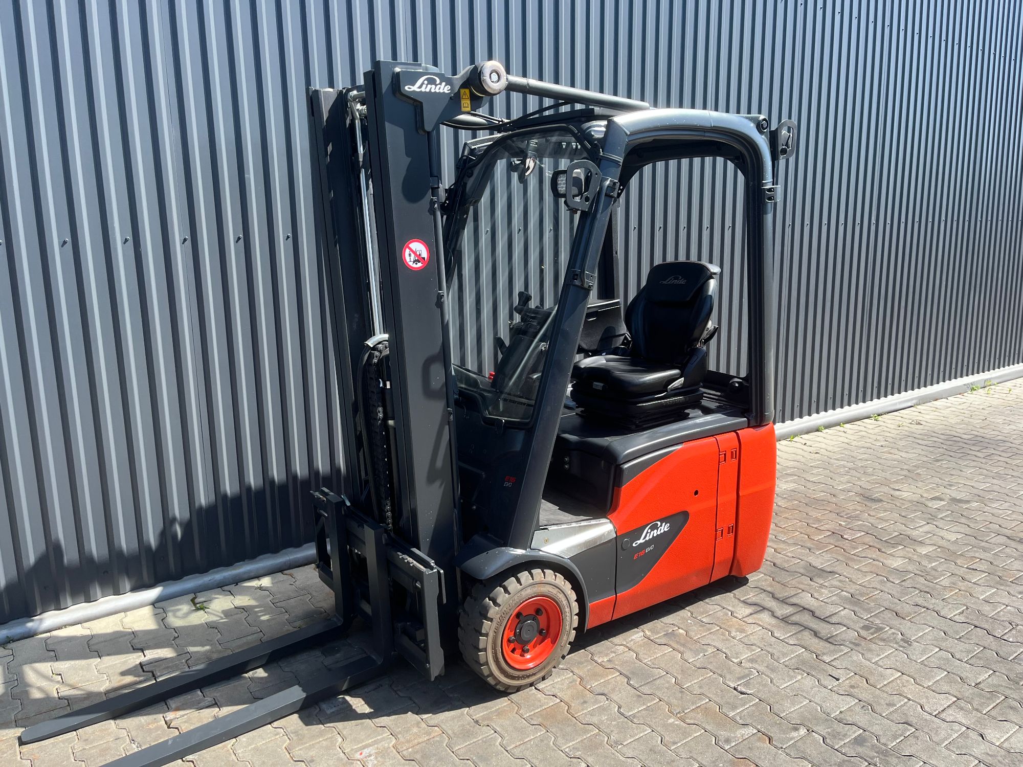 Linde E16C-02