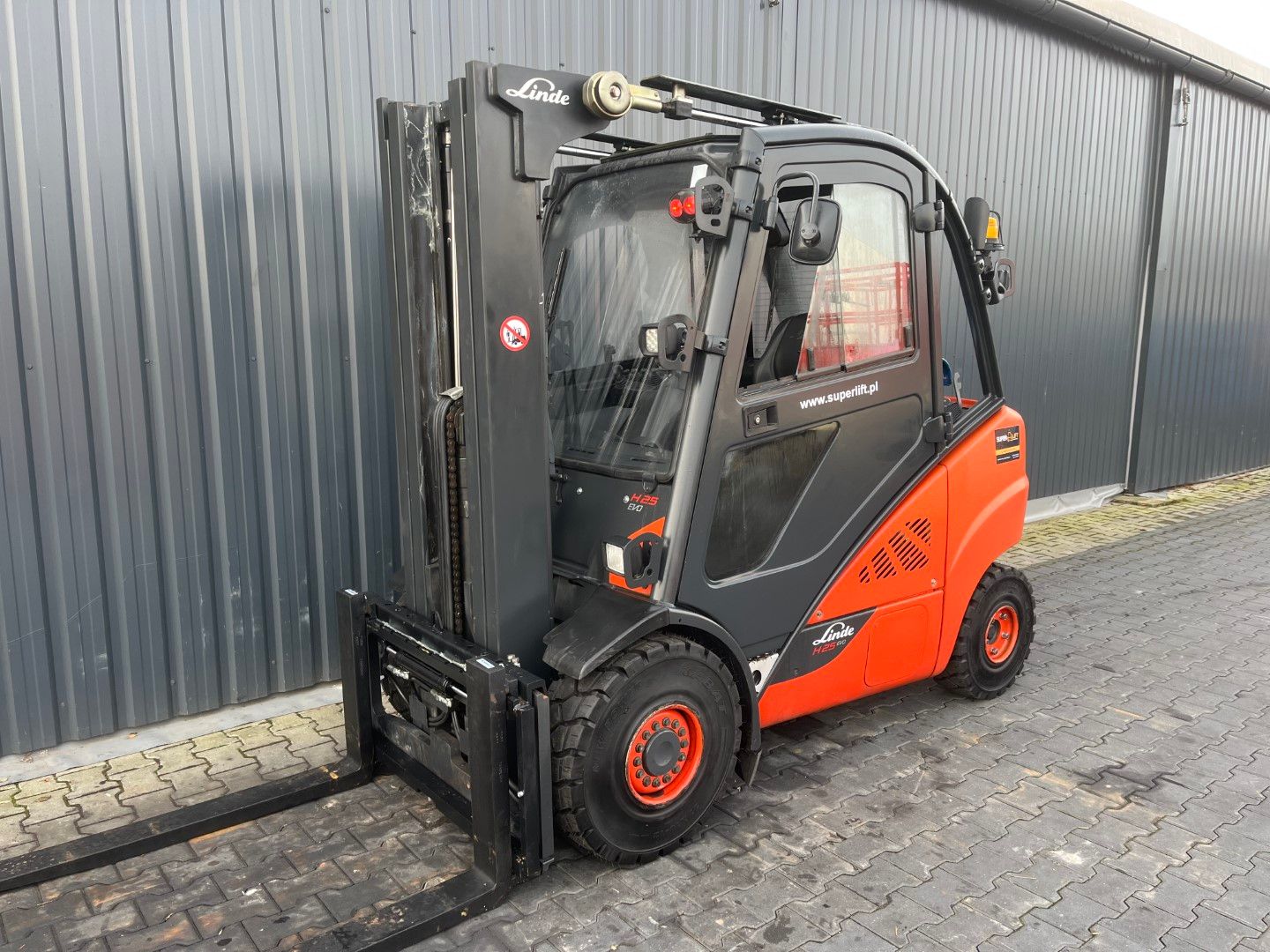 Linde H25T-02/600