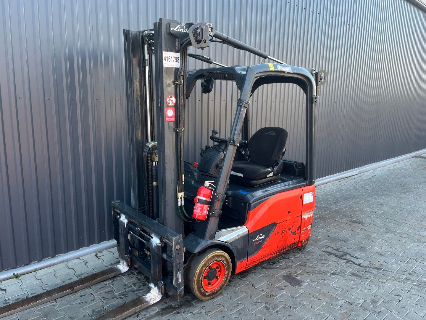 Linde E16-02