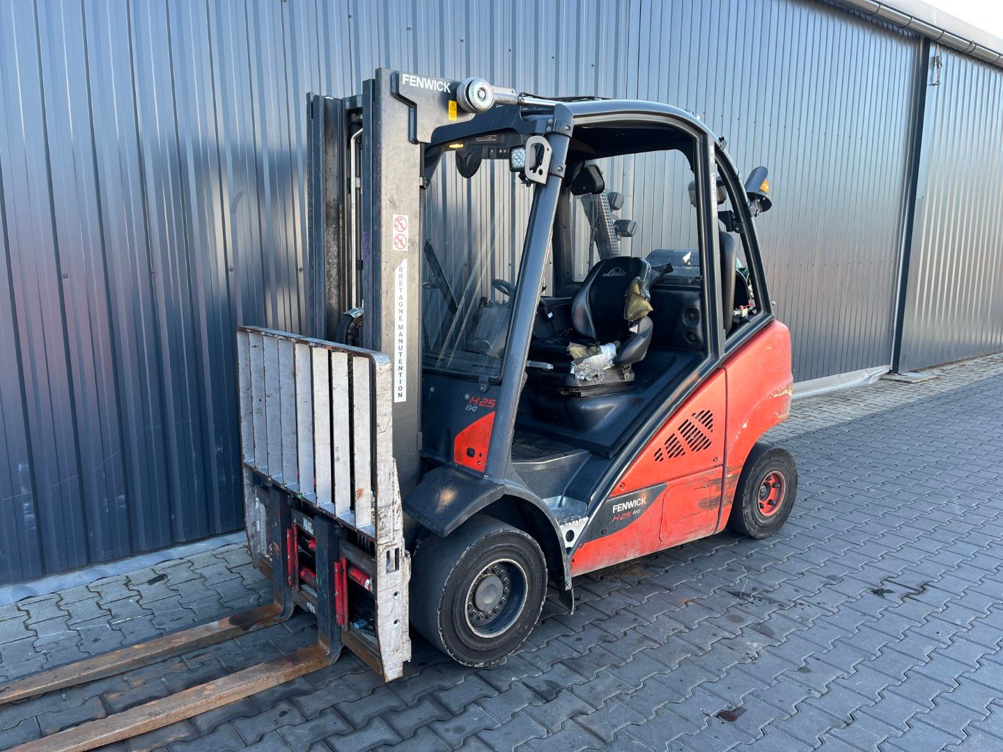 Linde H25T-02