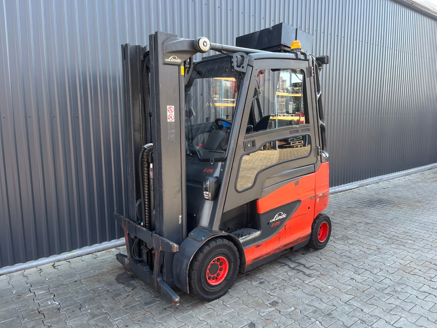 Linde E25H-01/600