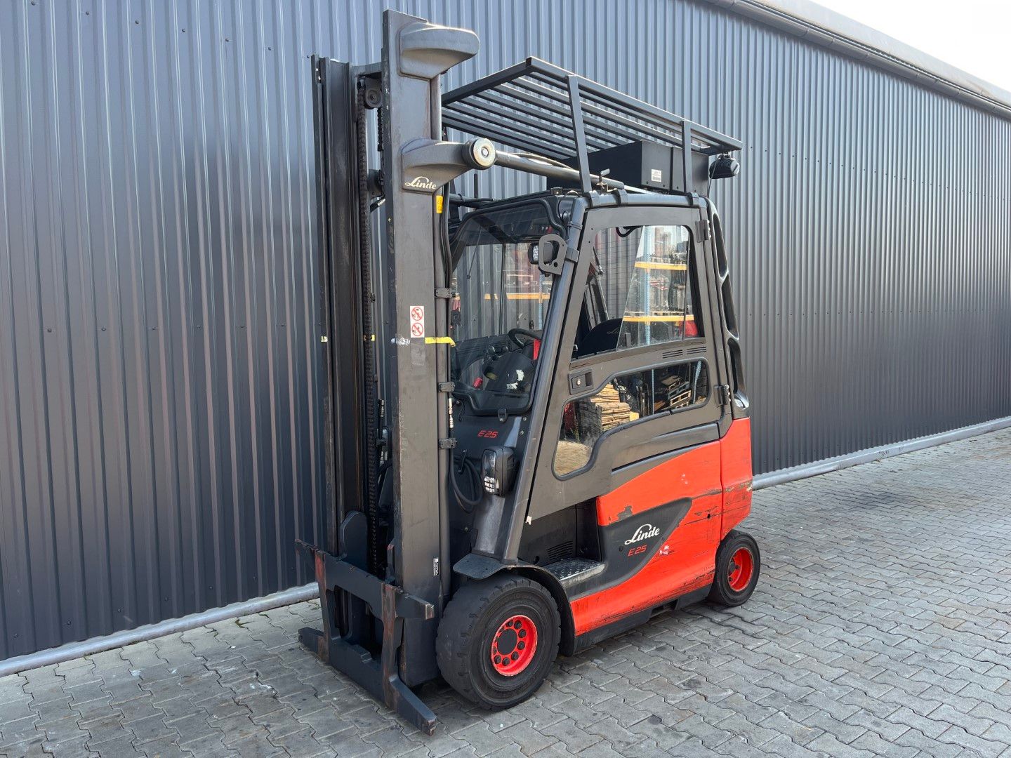 Linde E25H-01/600