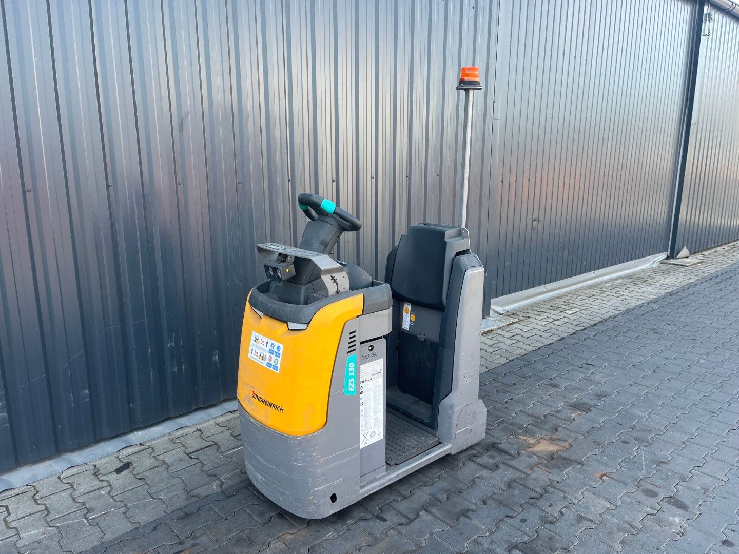 Jungheinrich EZS130