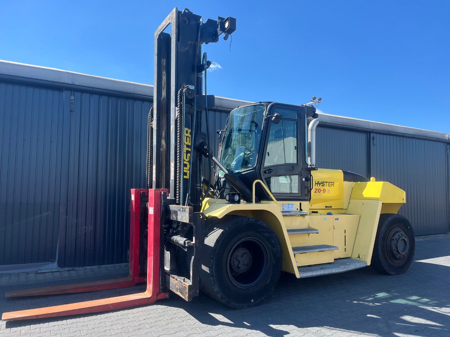 Hyster H20XM-9