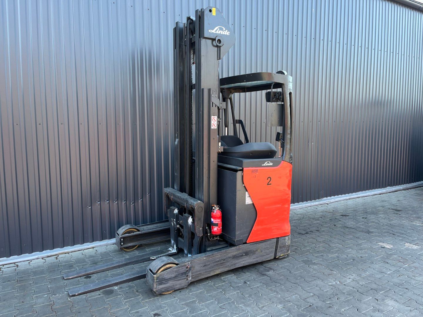 Linde R16-01