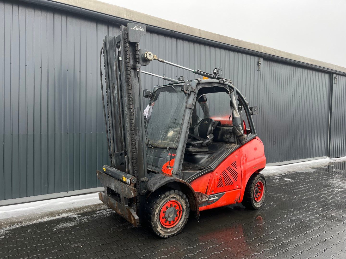 Linde H40T-02